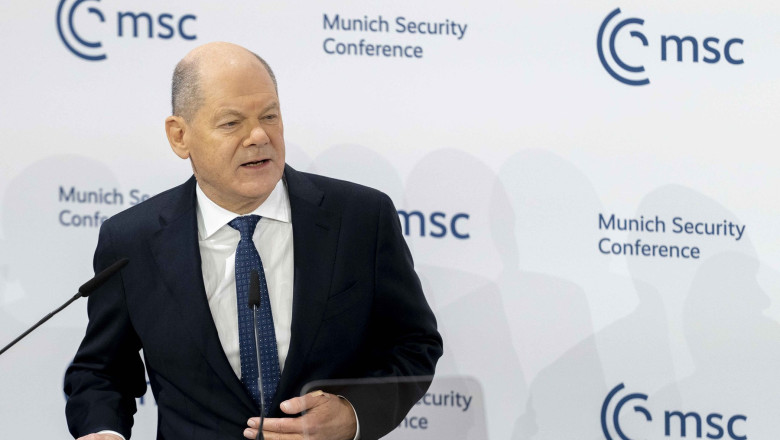 Cancelarul Scholz il acuza pe vicepresedintele american Vance de interferenta in campania electorala din Germania Imagine