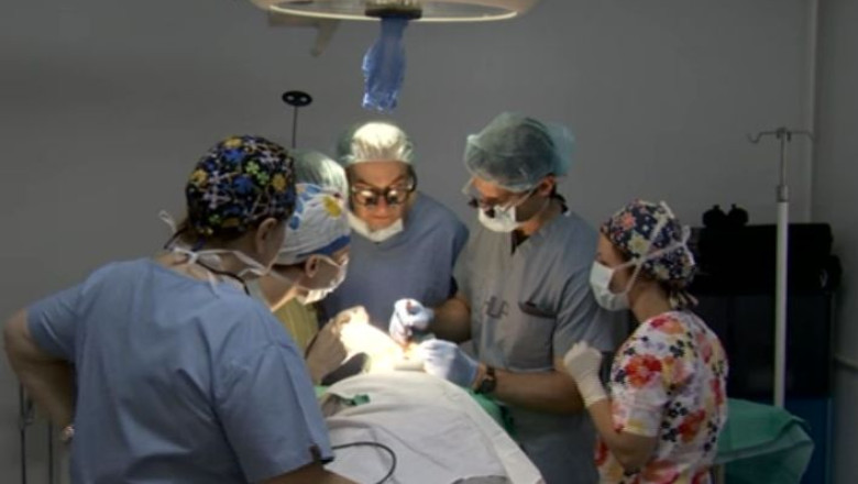 Cancerul de piele, operat cu o rata de succes de aproape 98%. Ce invata medicii romani de la cei americani Imagine