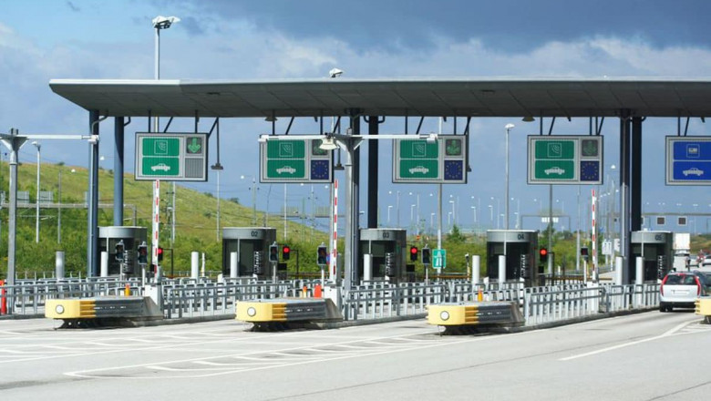 Cand vor plati soferii din nou taxa de pod Fetesti - Cernavoda. CNAIR a anuntat data Imagine