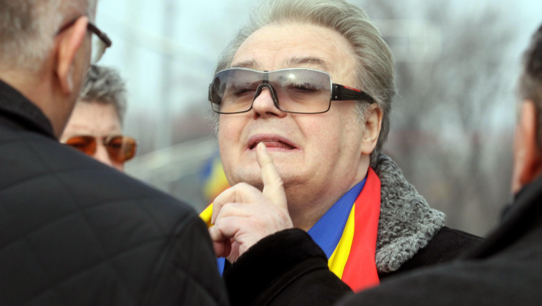 Candidaturile lui C.V. Tudor si Gheorghe Funar la europarlamentare, respinse de BEC Imagine