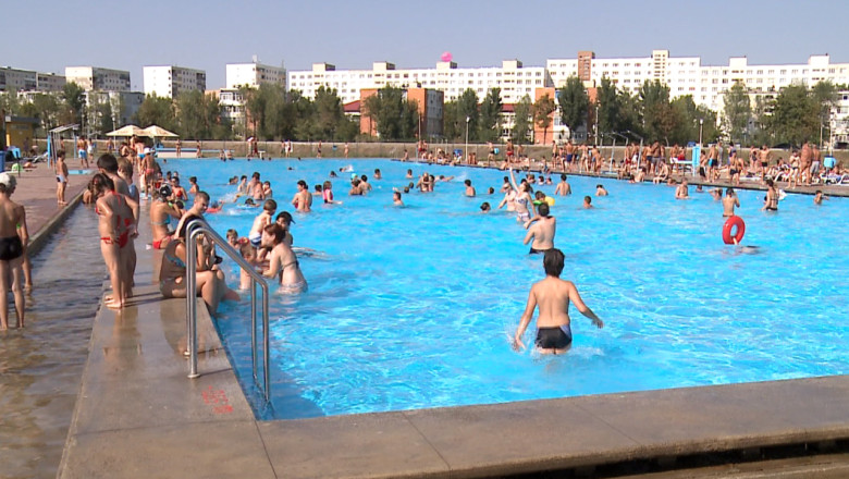 Canicula in toata tara. Meteorologii au emis o informare valabila pana pe 14 august Imagine