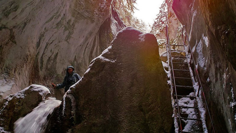 Canionul Sapte Scari trece la program de iarna Imagine