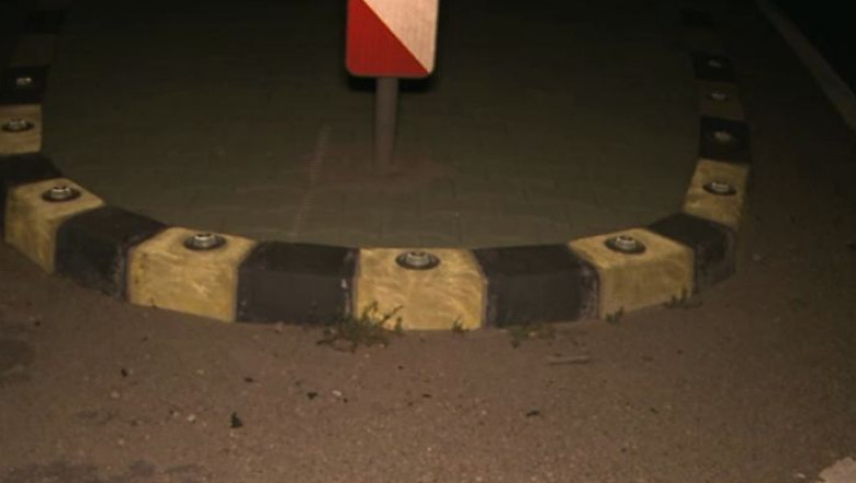 Capcane pe sosele. „Insulele” pentru reducerea vitezei nu sunt semnalizate corespunzator Imagine