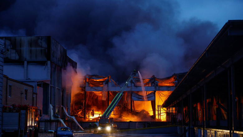 „Capitala este sub atac balistic”. Kievul a fost lovit cu rachete rusesti: cel putin o persoana a murit si alte 10 au fost ranite Imagine