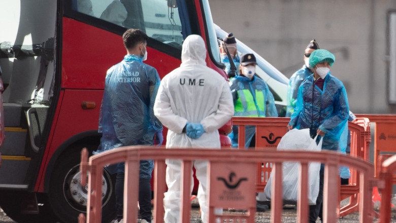 Capitanul navei afectate de focarul de hantavirus va putea, in sfarsit, sa paraseasca vasul. Anuntul OMS