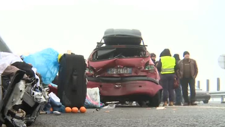 Carambol cu 31 de masini pe autostrada Imagine
