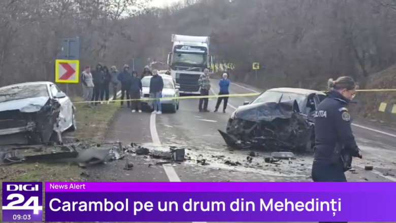 Carambol cu trei masini in Mehedinti. Mai multe victime au fost duse la spital Imagine