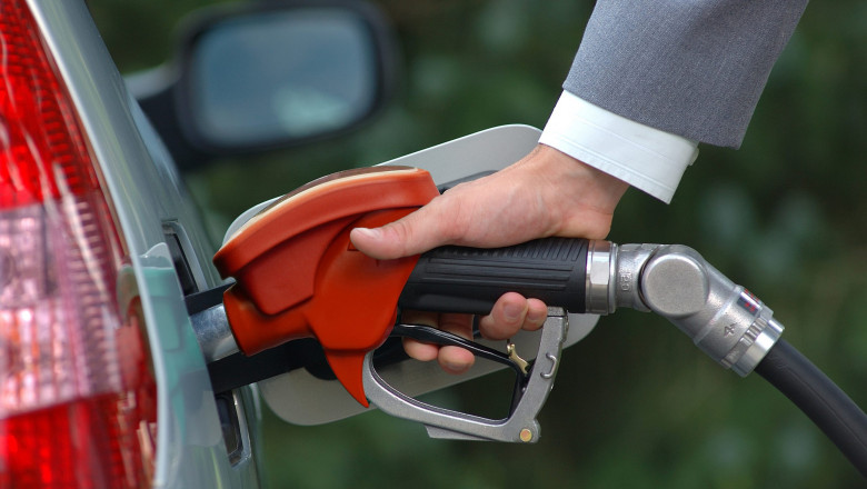 Carburantii s-au scumpit constant in 2024. Chiar daca preturile se mentin, motorina va costa 8 lei la 1 iulie, iar benzina 7,50 lei Imagine