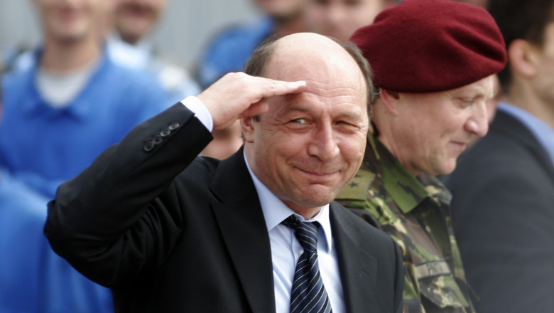Cariera lui Traian Basescu pana la Revolutie Imagine