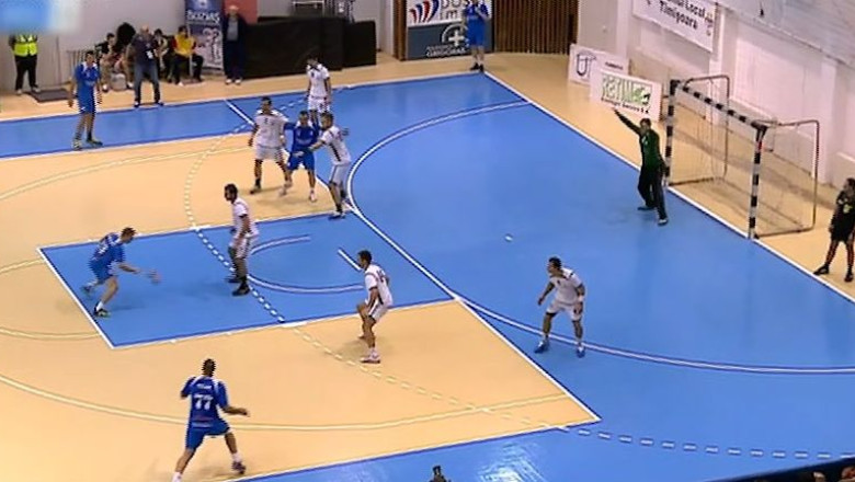 Cariere sub semnul intrebarii dupa desfiintarea echipei de handbal HC Caras-Severin Imagine