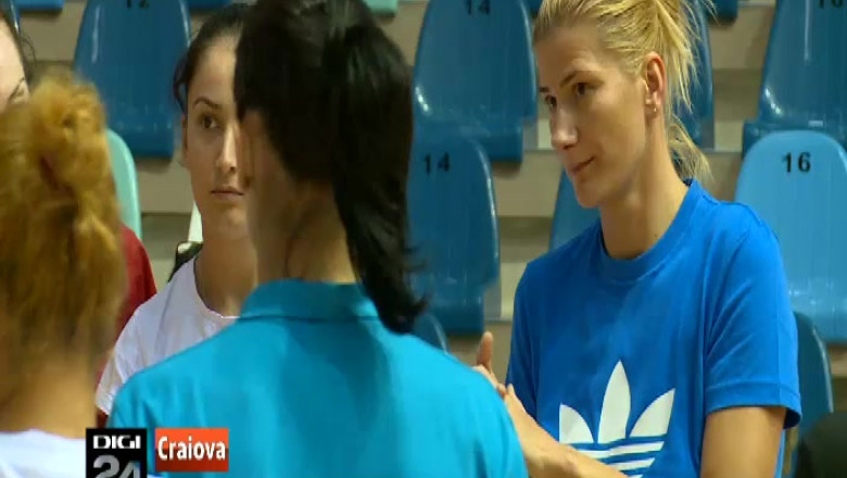 Carmen Amariei vrea victoria in meciul cu HC Zalau Imagine