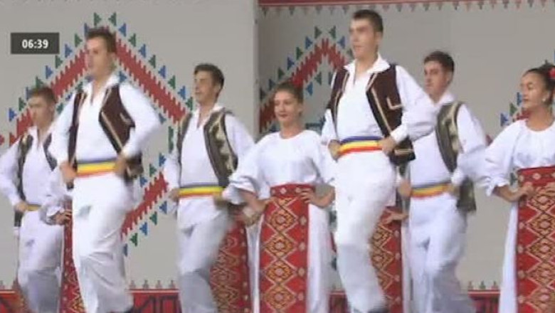 Cartierele Timisoarei in sarbatoare. Ruga cartierului Plopi-Kuncz Imagine