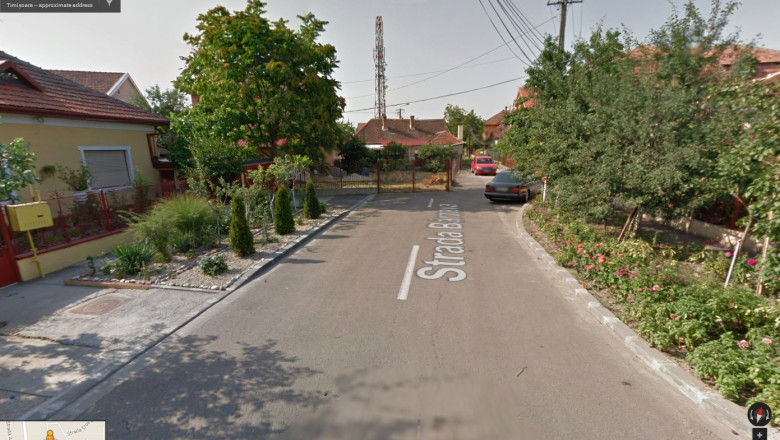 Casa din mijlocul drumului. O strada din Timisoara se opreste in poarta unui imobil Imagine