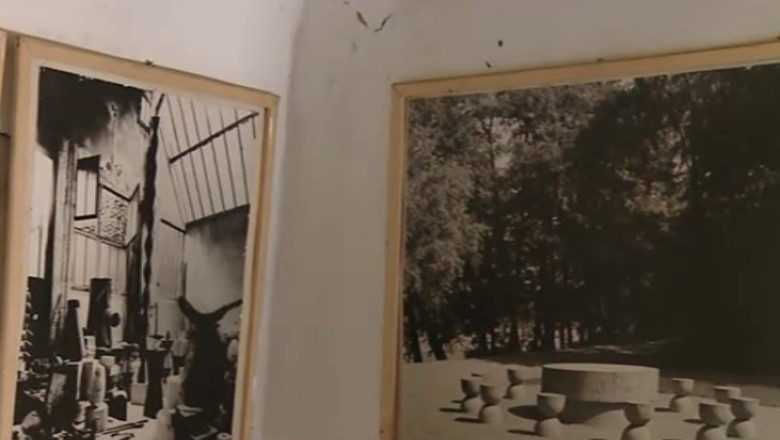 Casa Memoriala Constantin Brancusi este o replica a celei in care s-a nascut sculptorul Imagine