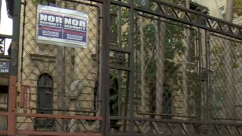 Casa Nenitescu, un monument in paragina. Cladirea de patrimoniu a fost golita de mobilier si distrusa Imagine