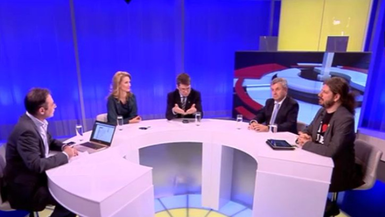 Casatoriile gay, interzise in viitoarea Constitutie. Ce spun invitatii emisiunii „Impartial” Imagine