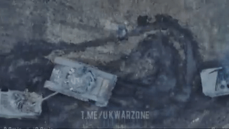 „Cascadorii rasului”. Militari rusi, maturati de pe o masina blindata cu tunul unui tanc propriu Imagine