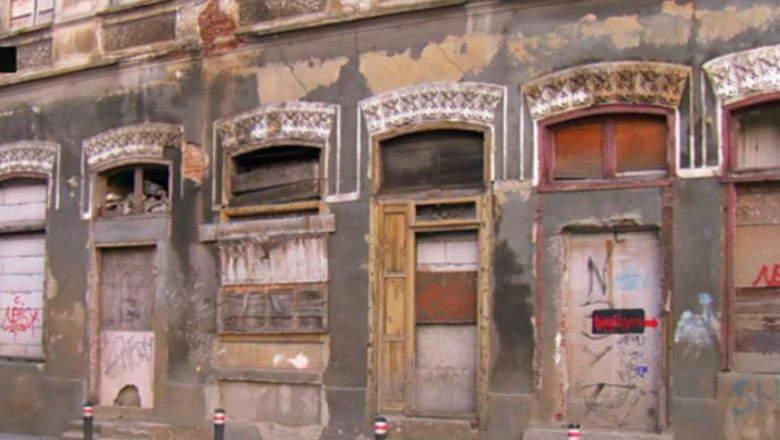 Case de patrimoniu, distruse de nepasare. Multe ajung pe mana samsarilor imobiliari Imagine