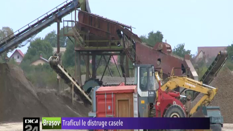 Case distruse de masinile balastierelor  Imagine