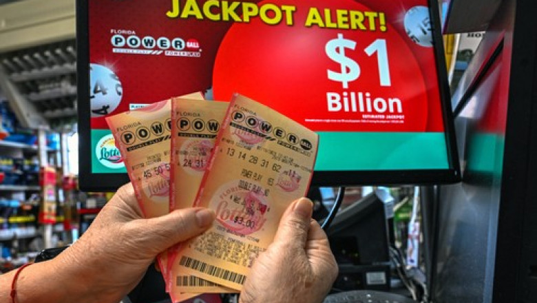 Castig fabulos de peste 1 miliard de dolari la loteria Powerball in California. Care au fost numerele norocoase Imagine