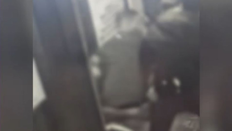 Castigator la pacanele, jefuit in fata unui bloc din Bucuresti. Barbatul, de meserie sudor, obtinuse 12.000 de lei la jocuri de noroc Imagine