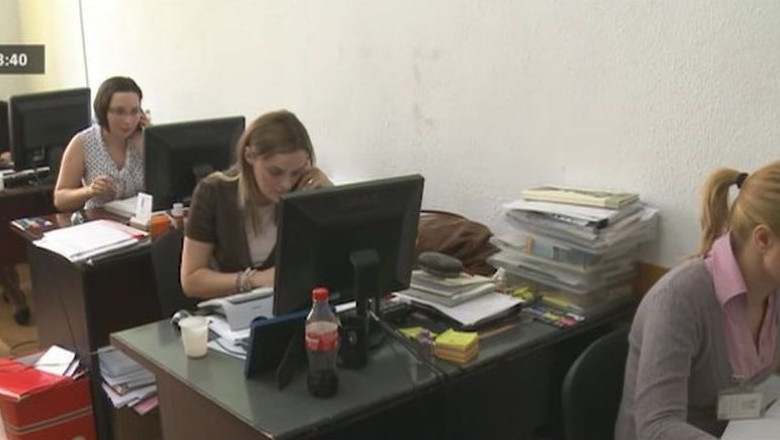 Cat de mult ne afecteaza masura de desfiintare a posturilor vacante? Imagine