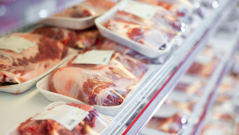 Cat vor costa sarbatorile de iarna anul acesta. Carnea de porc se poate scumpi cu pana la 15%. De unde putem face economii Imagine