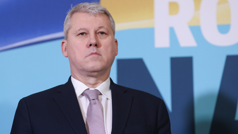 Catalin Predoiu anunta ca primeste „o singura indemnizatie lunara, aferenta functiei de ministru” Imagine