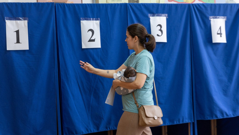 Cate sectii de votare vor fi deschise in Rusia pentru alegerile prezidentiale din Rep. Moldova. In Romania vor fi 16 sectii de vot Imagine