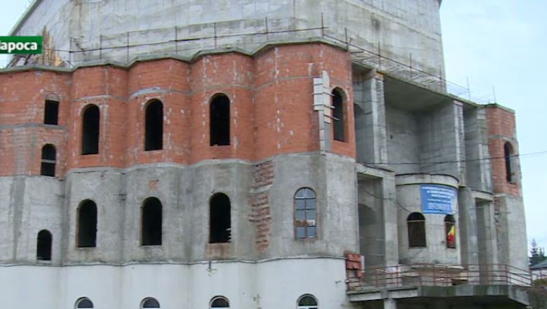 Catedrala Greco-Catolica, departe de finalizare. Lucrarile au inceput in 1992 si au costat pana acum 1,7 milioane de euro Imagine