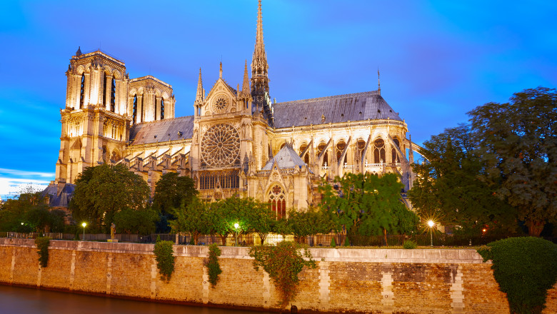 Catedrala Notre Dame din Paris, afectata de incendiul devastator, isi redeschide portile dupa 5 ani. Cat a costat restaurarea Imagine