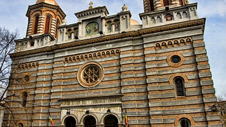 Catedrala si Palatul Arhiepiscopal, in restaurare. Dupa 50 de ani, se fac lucrari la structura de rezistenta Imagine