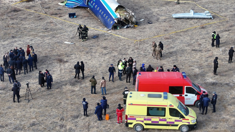 Cauza prabusirii avionului Azerbaijan Airlines: aeronava ar fi fost lovita de antiaeriana cecenilor Imagine