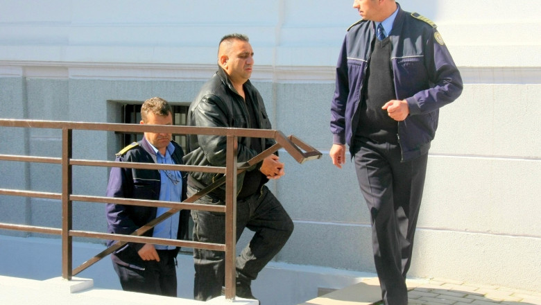 Cazul Bercea Mondial. Toti stiau, toti au tacut Imagine