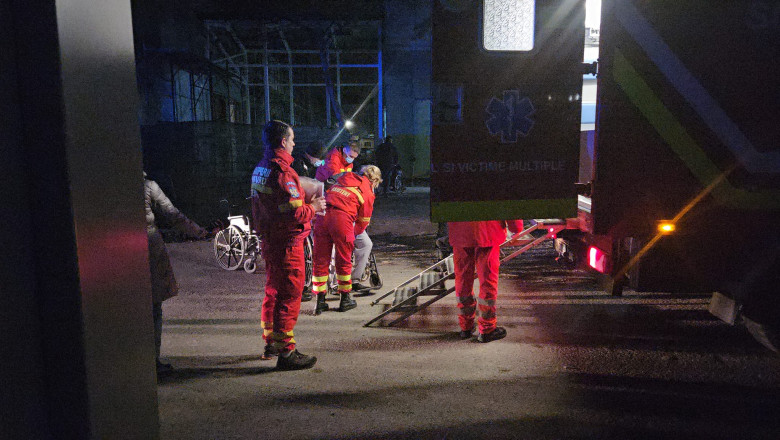 Cazul pacientilor morti la Murgeni. Trei bacterii care pot provoca otravire au fost gasite in borsul de peste primit de la manastire Imagine