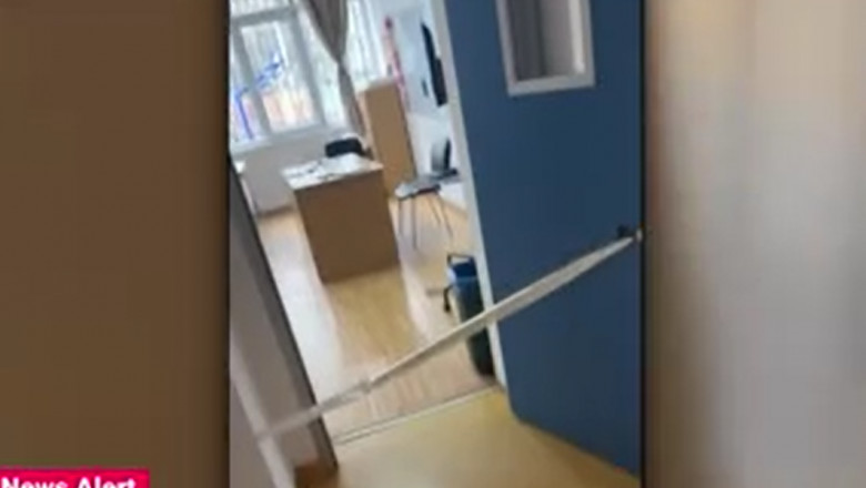 Cazul profesoarei injunghiate la liceu. Elevul si-a anuntat atacul pe un grup de WhatsApp al elevilor: „Ar merita sa o omor?” Imagine