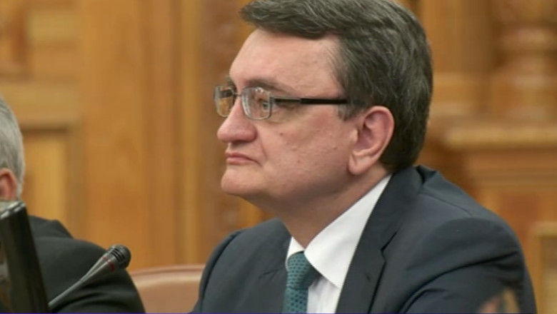 CC: Numirea lui Victor Ciorbea in Consiliul ASF, neconstitutionala Imagine