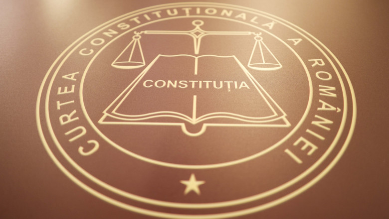 CCR a decis ca impozitarea progresiva a partii necontributive din pensii, inclusiv a pensiilor militare, este neconstitutionala Imagine
