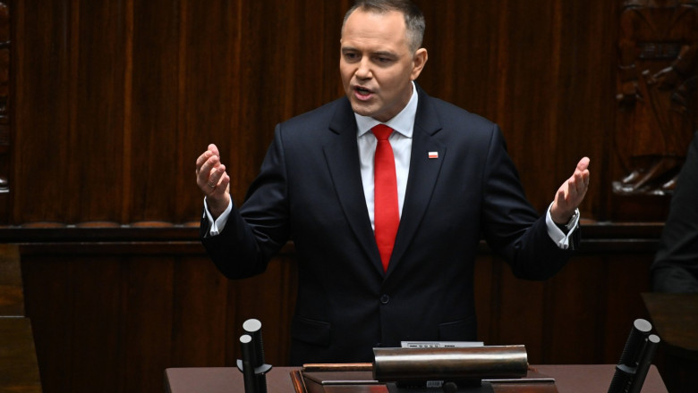 Ce a decis Polonia in legatura cu beneficiile acordate refugiatilor ucraineni. Legea, semnata de presedintele nationalist Nawrocki Imagine