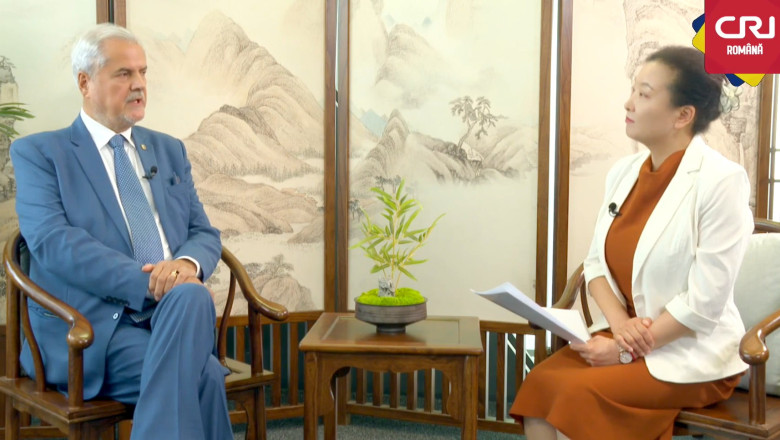 Ce a vorbit Adrian Nastase, „un vechi prieten al Chinei” cu presa de stat de la Beijing Imagine