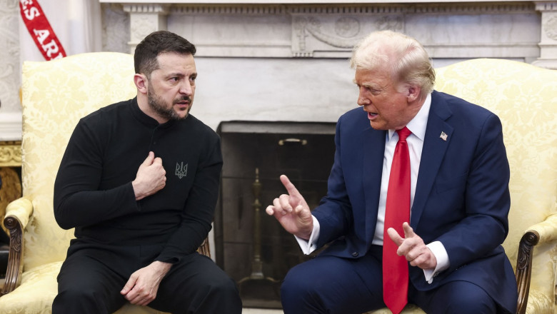 Ce cadou i-a oferit Volodimir Zelenski lui Donald Trump inainte de cearta din Biroul Oval Imagine