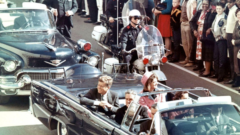 Ce contin documentele despre asasinarea lui JFK desecretizate de Trump. Discutii despre Fidel Castro si casatoriile ruso-americane Imagine