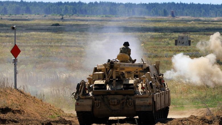 Ce este M88A2 Hercules, vehiculul greu al armatei SUA care s-a scufundat intr-un incident mortal de antrenament in Lituania Imagine