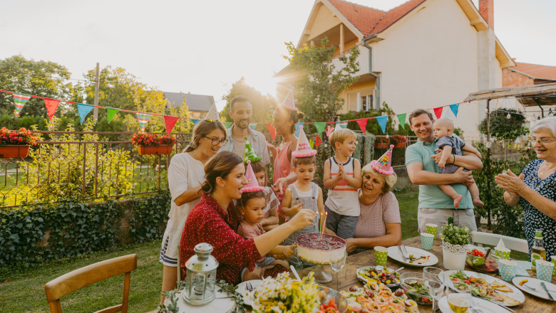 Ce nume se sarbatoresc in ziua de Sanziene. Cui poti sa ii urezi „la multi ani” pe 24 iunie Imagine