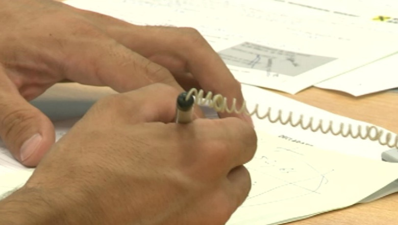 Ce pericole ascund creditele de sarbatori oferite de banci Imagine