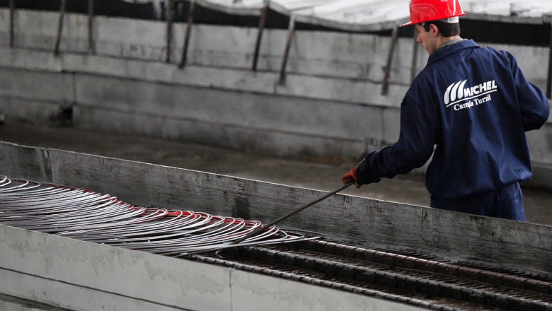 CE va da 3,6 milioane de euro pentru a ajuta fosti angajati ai Mechel. "In UE, productia siderurgica a fost grav perturbata de concurenta, in special a Chinei" Imagine