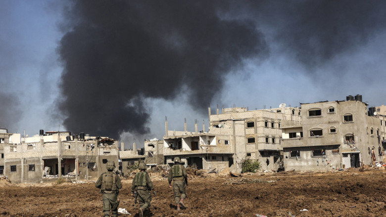 Cea mai mare lovitura suferita de trupele israeliene: 24 de soldati au fost ucisi dupa detonarea a doua cladiri din Fasia Gaza Imagine