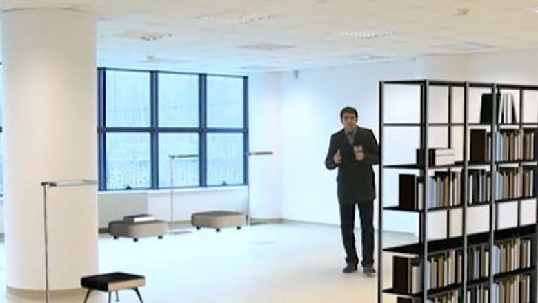 Cea mai moderna biblioteca universitara din vestul tarii, inchisa pe motiv de... mobilier Imagine