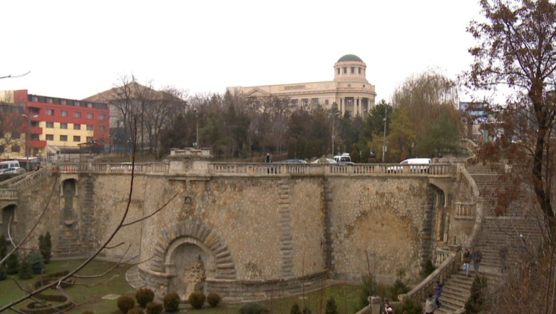 Cea mai veche biblioteca din Romania se afla la Iasi Imagine