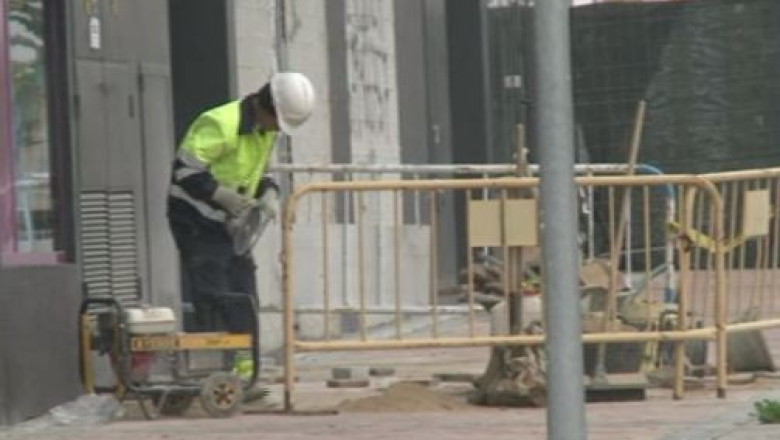 Cei 21 de muncitori romani blocati in Dubai vor fi repatriati saptamana viitoare Imagine